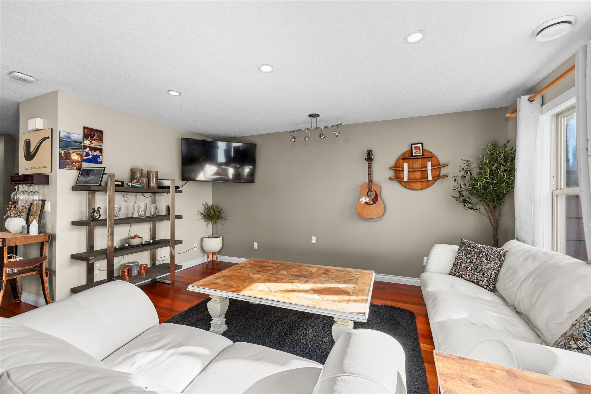 Living room seating area